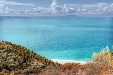Sea Water Albania Ocean Beach Sky  - 5075933 / Pixabay